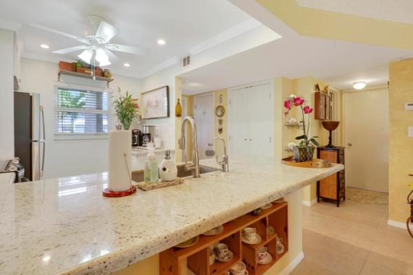 Lago Del Rey, 2700 Fiore Way #1040, Delray Beach, Florida 33445, image 2