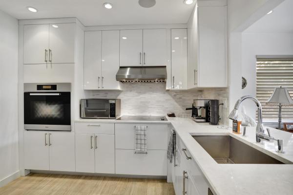 Lighthouse Village, 3951 NE 19th Rd #1705, Pompano Beach, Florida 33064, image 1