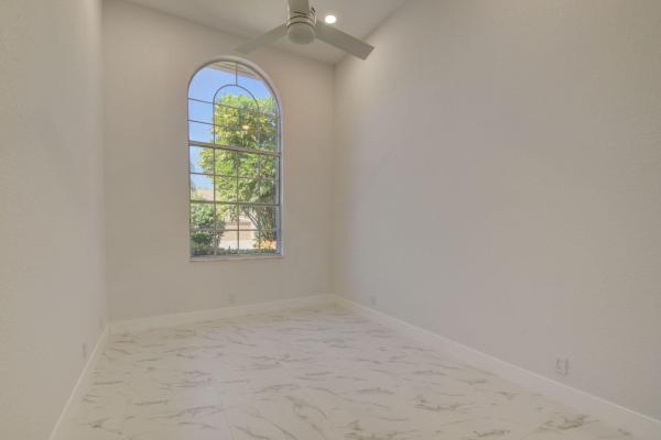 Cambridge At Wycliffe, 4726 Carlton Golf Dr, Lake Worth, Florida 33449, image 2