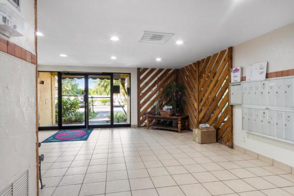 Casa Del Rio, 480 NW 20th St #3090, Boca Raton, Florida 33431, image 1