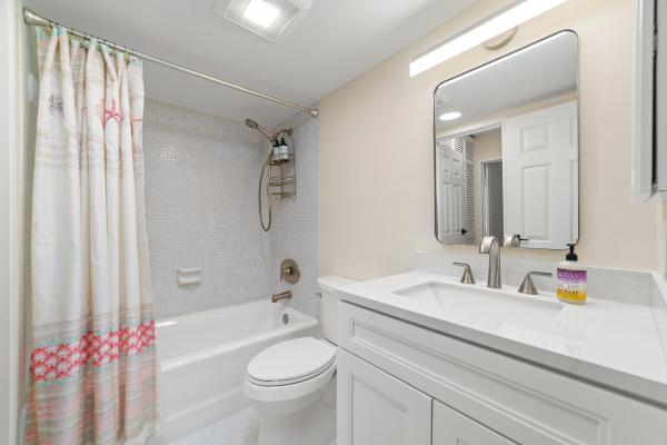 The Seagrape, 5460 N Ocean Dr #11A, Riviera Beach, Florida 33404, image 2