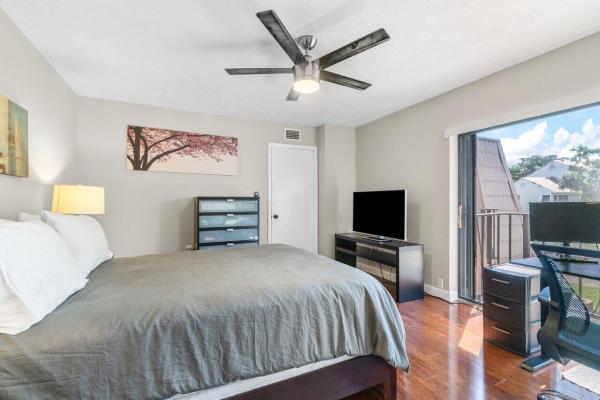 Village Of Sandalwood Lakes South, 5212 52nd Way, West Palm Beach, Florida 33409, image 2