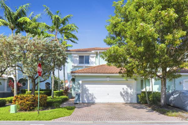 Thousand Oaks, 2196 Oakmont Dr, Riviera Beach, Florida 33404, image 2