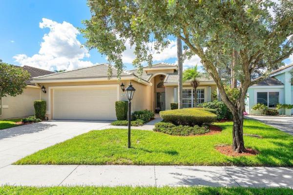 Clearbrook Park, 740 Clearbrook Park Cir, Delray Beach, Florida 33445, image 1