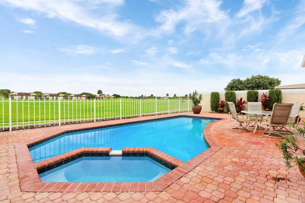 Bear Island, 1065 Gator Trl, West Palm Beach, Florida 33409, image 1