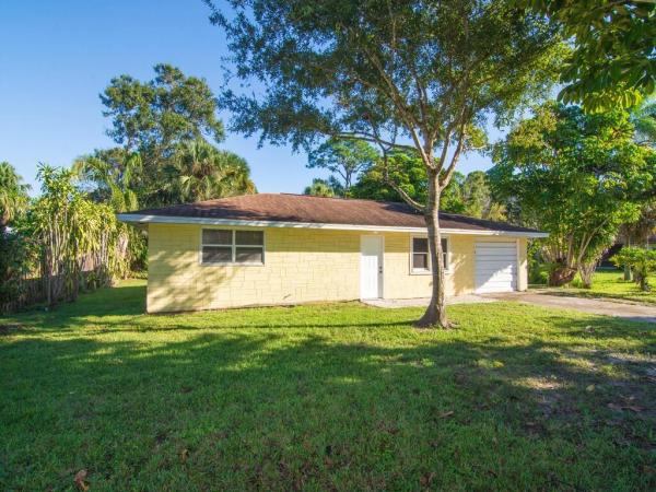 Lakewood Park, 8604 Brookline Ave, Fort Pierce, Florida 34951, image 1