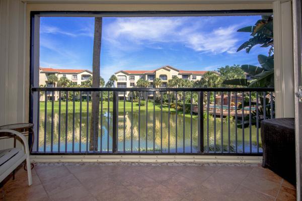 Uno Lago, 500 Uno Lago Dr #201, Juno Beach, Florida 33408, image 2