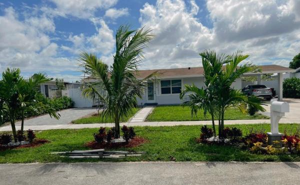 Forest Hill Village, 5858 Tarragon Dr, West Palm Beach, Florida 33415, image 1