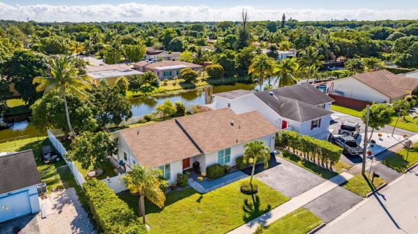 Serino Park, 850 SW 55th Ave, Margate, Florida 33068, image 1