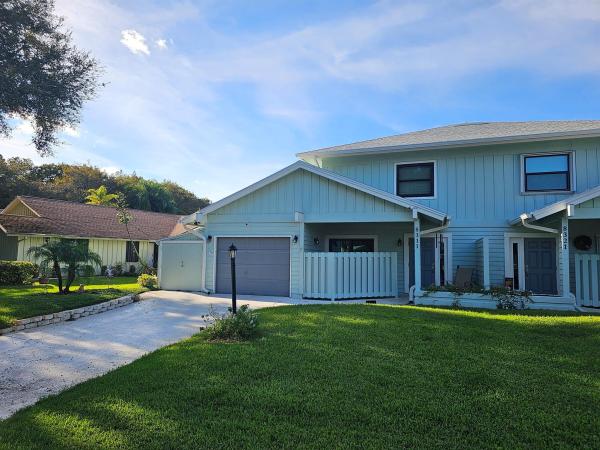 8311 SE Eaglewood Way, Florida 33455, image 1