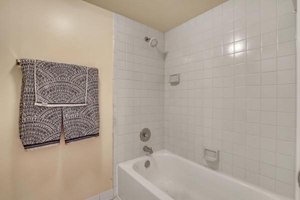 The Sterling Villages Of Palm Beach Lakes, 19108 Glenmoor Dr, West Palm Beach, Florida 33409, image 1
