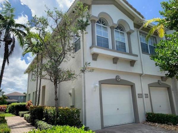Thousand Oaks, 3083 Laurel Ridge Cir, Riviera Beach, Florida 33404, image 1
