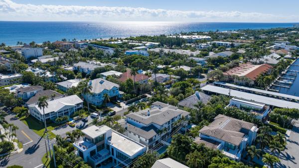 210 Venetian Dr, Delray Beach, Florida 33483, image 2
