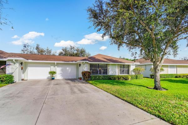 Bent Tree Villas East, 9865 Papaya Tree Trl #B, Boynton Beach, Florida 33436, image 1