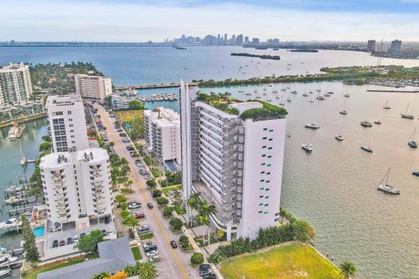 Space 01, 7934 West Dr #1001, North Bay Village, Florida 33141, image 1