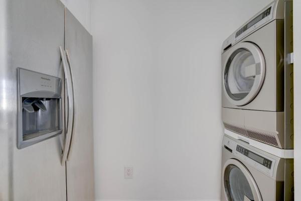 Village At Abacoa, 1200 Town Center Dr #504, Jupiter, Florida 33458, image 1