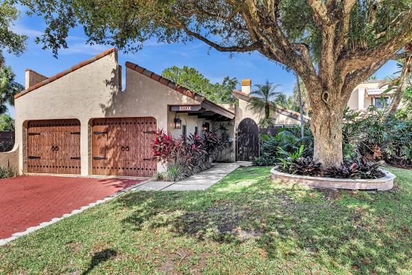 Patios Del Mar, 5987 Patio Dr, Boca Raton, Florida 33433, image 1