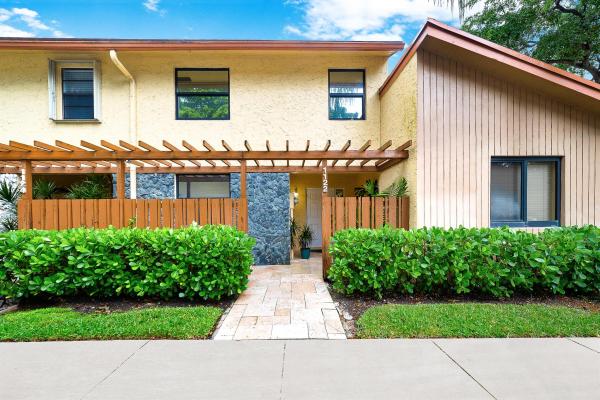 Villas Of Plantation, 1122 NW 79th Dr, Plantation, Florida 33322, image 1