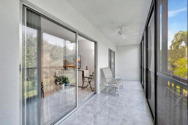 Huntington Lakes 4, 7281 Amberly Ln #307, Delray Beach, Florida 33446, image 2