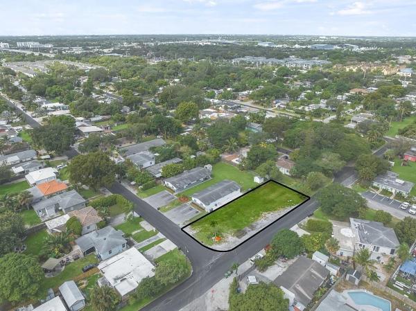 Pine Tree Park, 1301 SW 30th St #1-4, Fort Lauderdale, Florida 33315, image 1