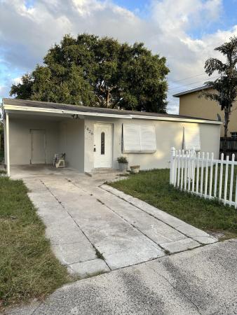 Lake Worth Town, 1426 S M St, Lake Worth Beach, Florida 33460, image 1