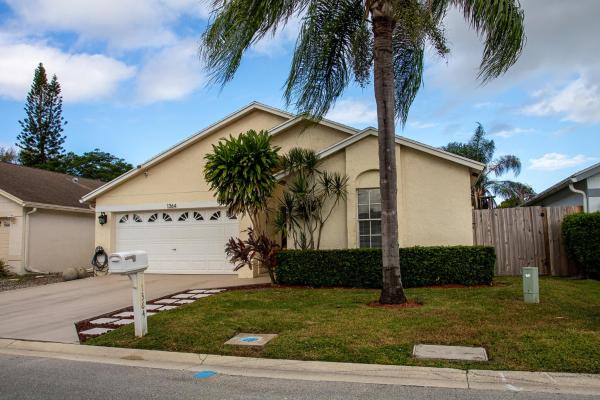 Waterway Cove Of Wellington, 1364 Waterway Cove Dr, Wellington, Florida 33414, image 1