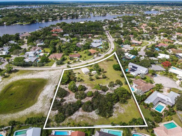 Jupiter No HOA, 19626 Riverside Dr, Jupiter, Florida 33469, image 1
