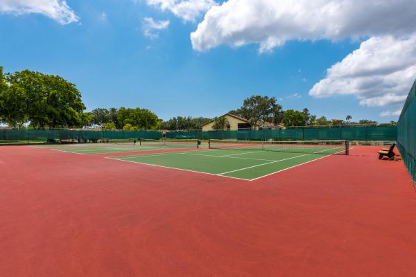 Palm Chase Lakes, 10051 Andrea Ln, Boynton Beach, Florida 33437, image 2