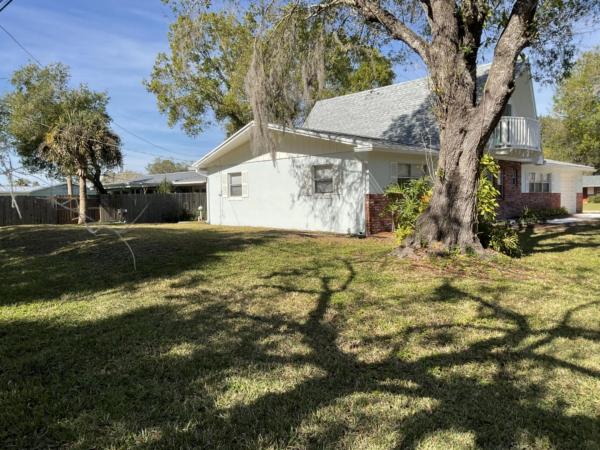 Riverdale Yacht Club Estates, 1311 Parkland Blvd, Fort Pierce, Florida 34982, image 2