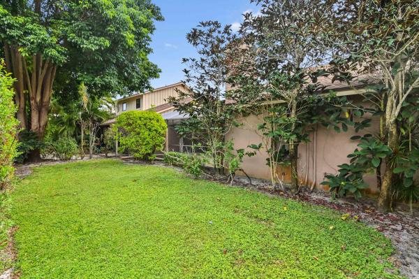 Park Place Of Wellington, 11861 Donlin Dr, Wellington, Florida 33414, image 2