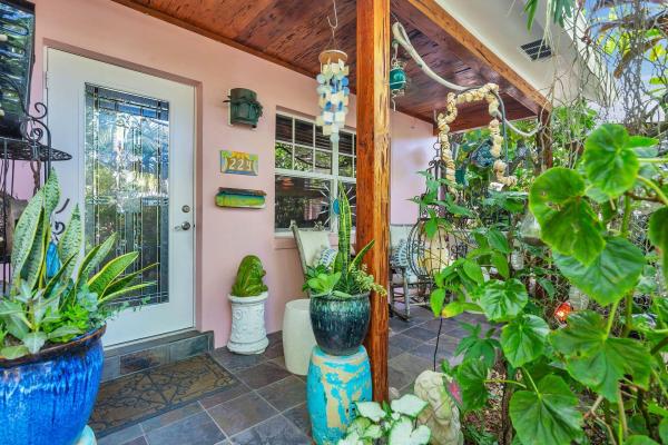 Belair, 224 Plymouth Rd, West Palm Beach, Florida 33405, image 1