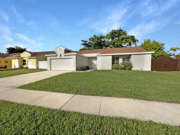 Boca Landings, 9933 Robins Nest Rd, Boca Raton, Florida 33496, image 1