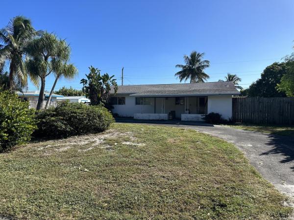 Seacrest Estates, 168 SE 27th Pl, Boynton Beach, Florida 33435, image 1