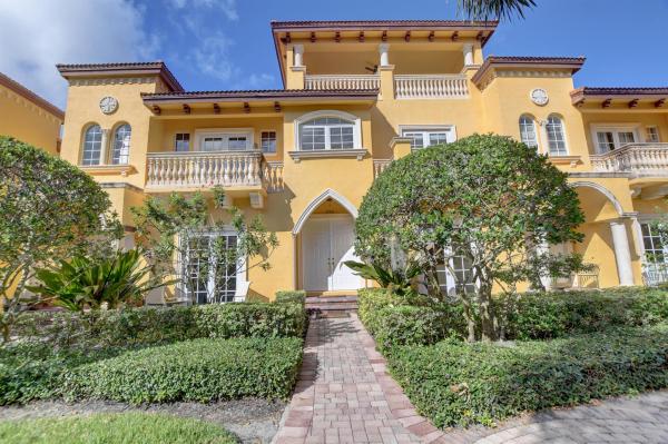 Tuscany Village, 260 NE 69th Cir, Boca Raton, Florida 33487, image 1