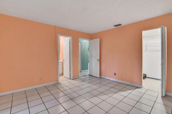 4652 Vespasian Ct, Lake Worth, Florida 33463, image 1