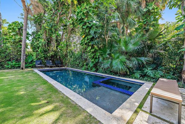 Royal Park, 160 Chilean Ave, Palm Beach, Florida 33480, image 1