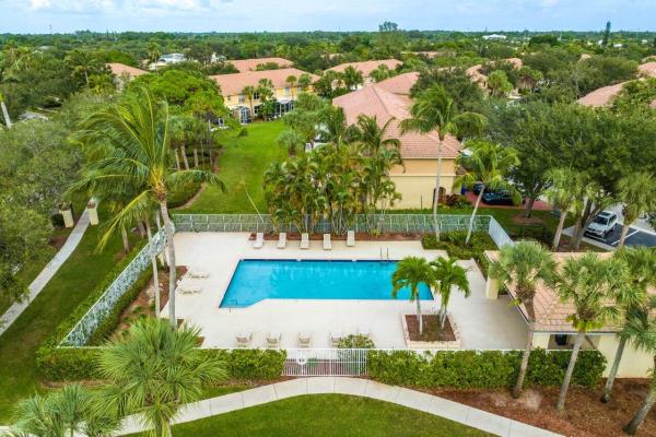 Seminole Lakes, 283 River Bluff Ln, Royal Palm Beach, Florida 33411, image 1