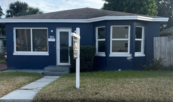 Pleasant Heights, 1109 W 35th St, Riviera Beach, Florida 33404, image 2
