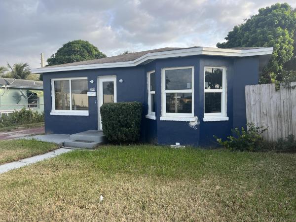 Pleasant Heights, 1109 W 35th St, Riviera Beach, Florida 33404, image 1