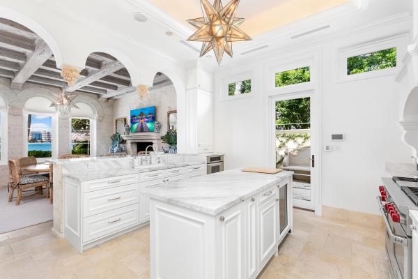 Adams Circle, 313 Dunbar Rd, Palm Beach, Florida 33480, image 2