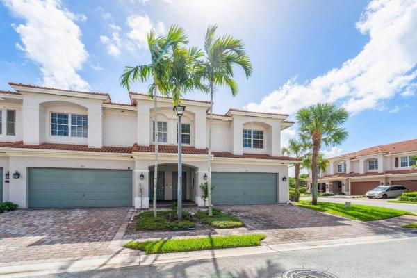 Carriage Pointe Townhomes, 66 Lancaster Rd, Boynton Beach, Florida 33426, image 1