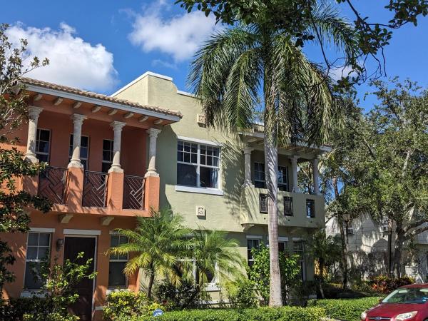 Coconut Walk Of Lake Worth, 219 N L St #104, Lake Worth Beach, Florida 33460, image 1