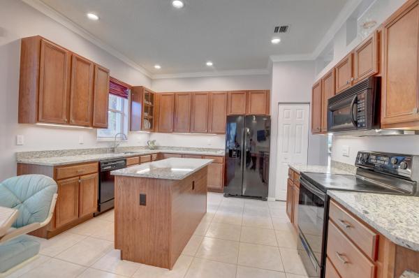 Sandhurst At Jog Estates, 6694 Jog Palm Dr, Boynton Beach, Florida 33437, image 1