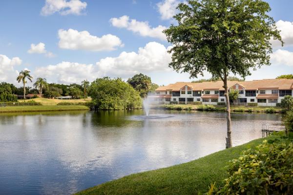 Emerald Oaks, 3515 Emerald Oaks Dr #1801, Hollywood, Florida 33021, image 1