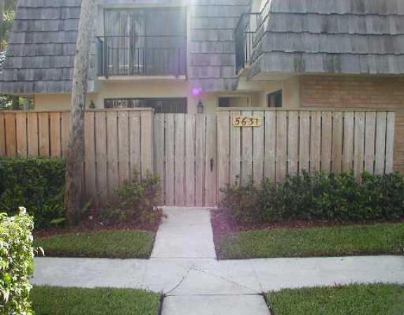 Village Of Sandalwood Lakes South, 5631 56th Way, West Palm Beach, Florida 33409, image 1