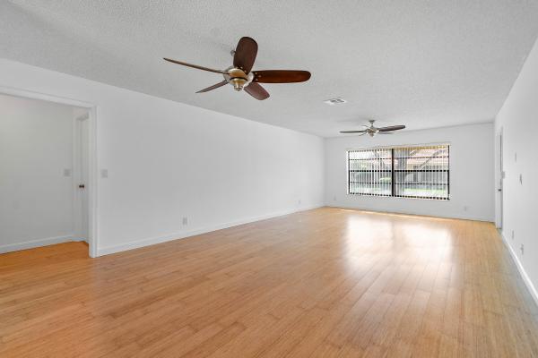 Bent Tree Villas West, 4615 Laurel Tree Rd #B, Boynton Beach, Florida 33436, image 2