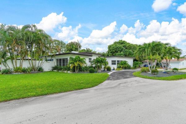 Gateway Park, 801 NE 20th Ave, Fort Lauderdale, Florida 33304, image 1