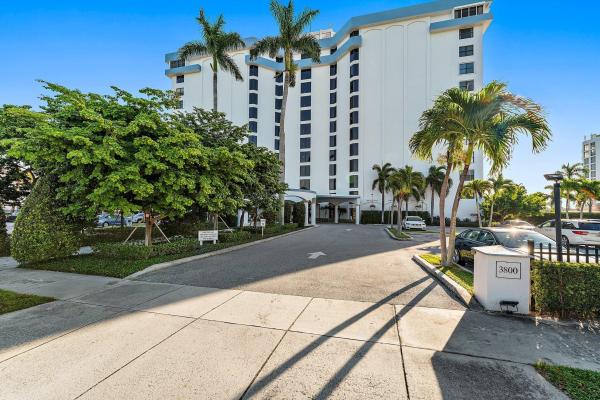 Portofino South, 3800 Washington Rd #405, West Palm Beach, Florida 33405, image 2