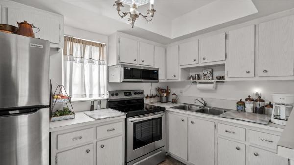 Four Sea Suns, 315 Circle Dr #104, Boynton Beach, Florida 33435, image 1