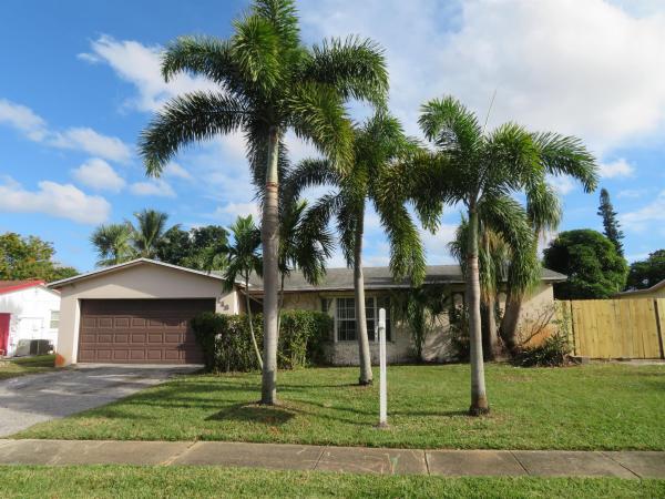Palm Beach Lakes South, 118 Lyman Pl, West Palm Beach, Florida 33409, image 1